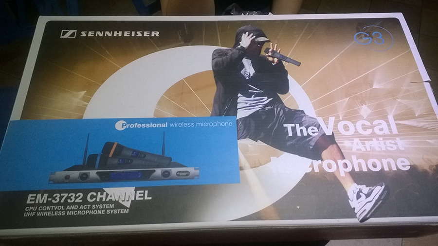 Sennheiser EM 3732. 