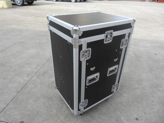 Tủ Rack Case 18U