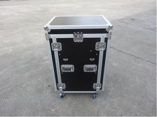 Tủ Rack Case 18U